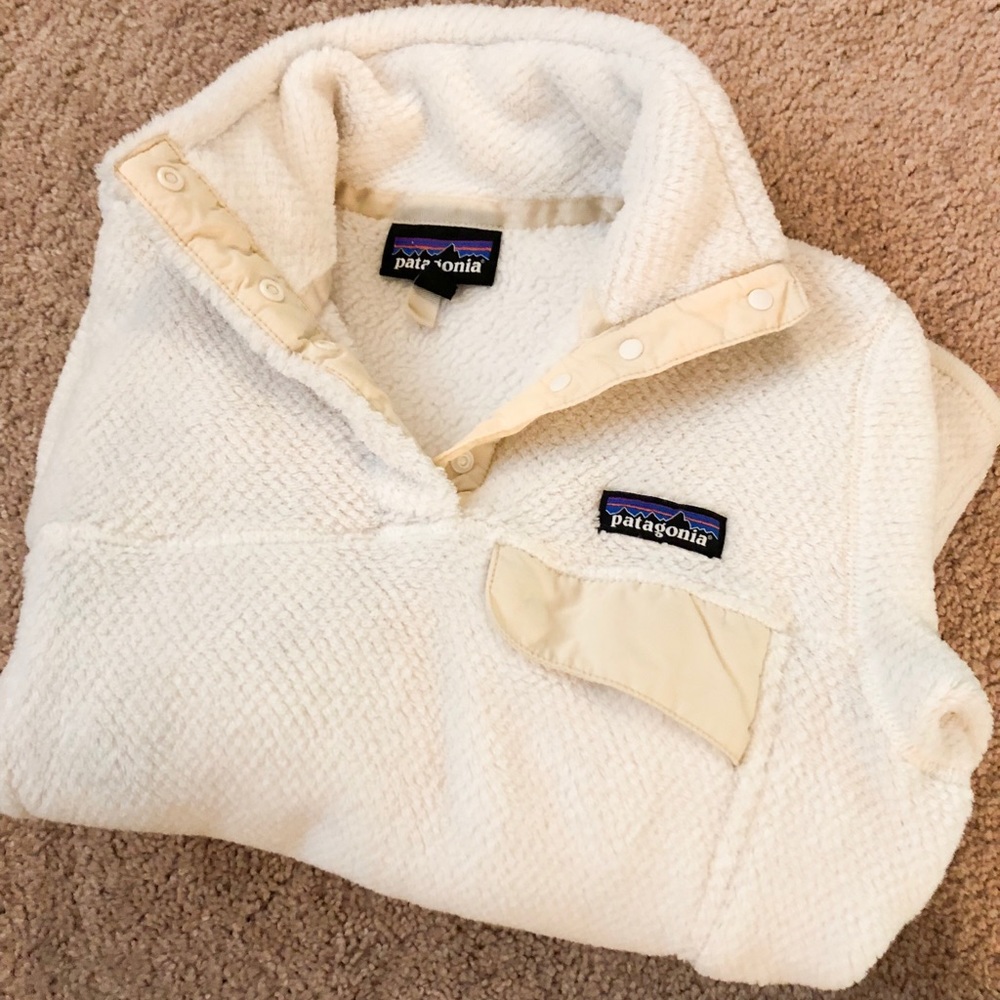 White Patagonia Re-tool Snap-T Pullover- XS